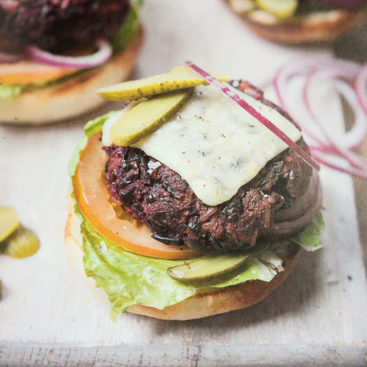 Black bean and beetroot burgers