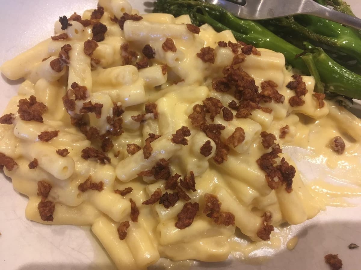 By Chloe Mac ‘n’ Cheese