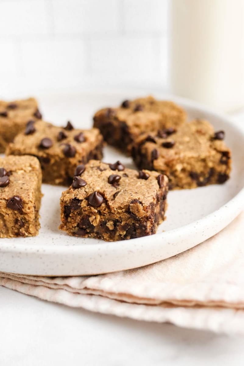 Chocolate Chip Chickpea Blondies