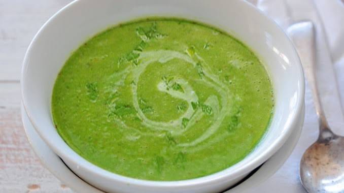Courgette & Pea Soup