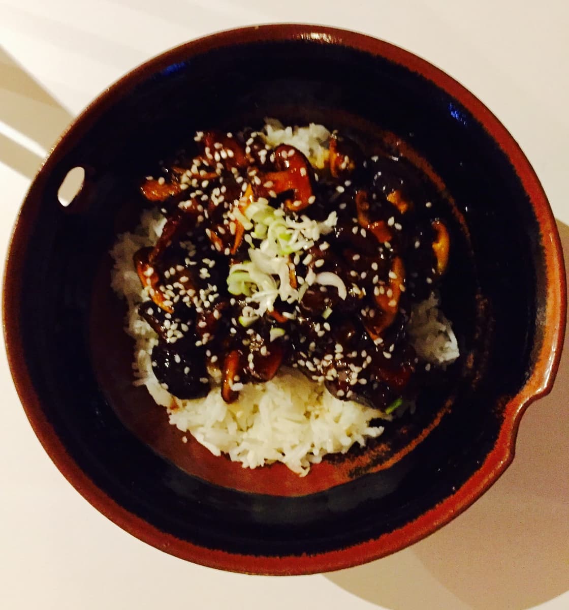 Sticky crispy shiitake