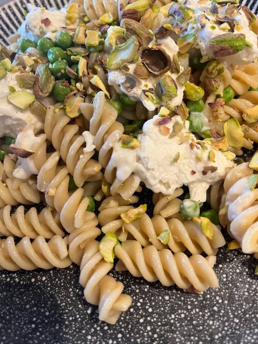 Stracciatella, Pea and Pistachio Pasta