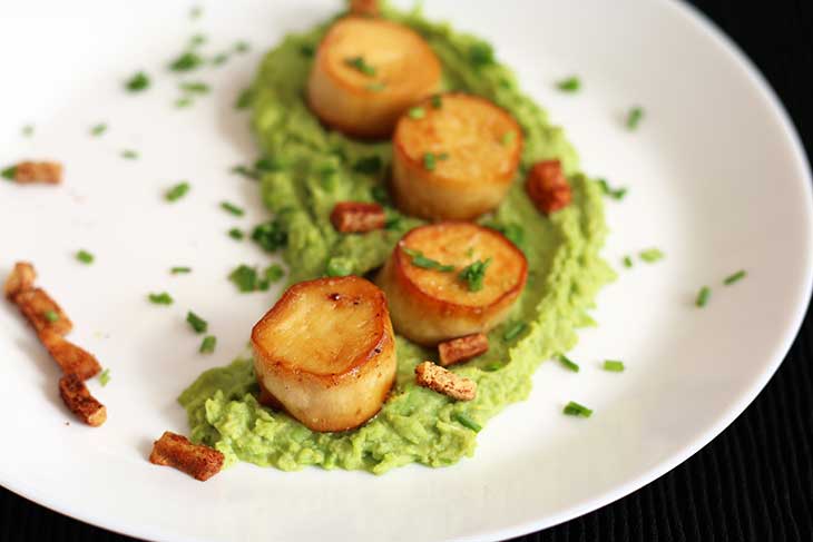 Vegan Scallops with truffle pea puree